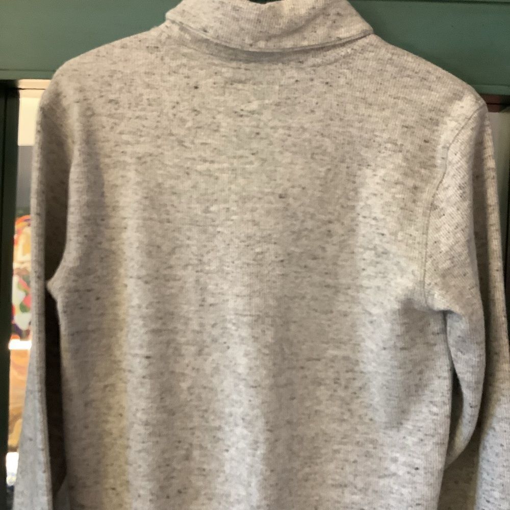 New! 🤩 Free Assembly Shawl Collared Sweater - Picture 7 of 7